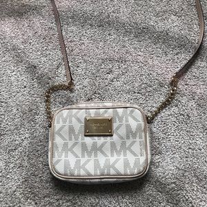 Michael Kors Crossbody